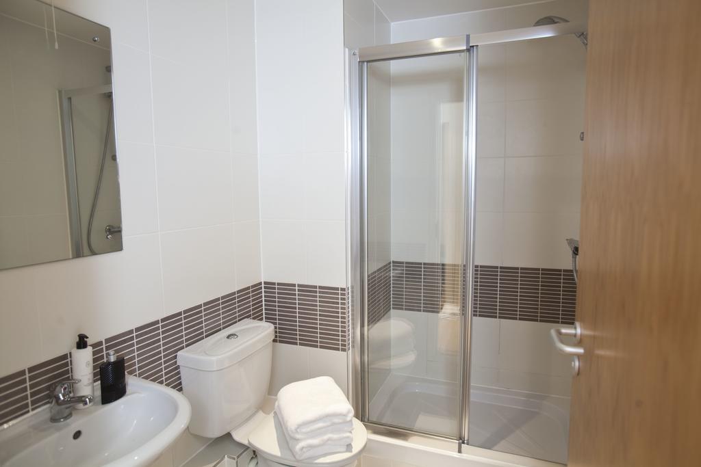 شقة Watford Centre - Luxury Penthouse المظهر الخارجي الصورة